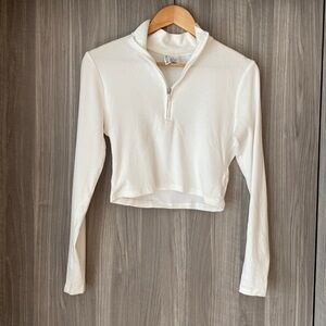 H&M half zip cropped shirt